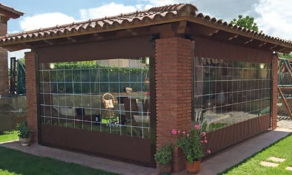 toldo vertical TELON CON GUIAS